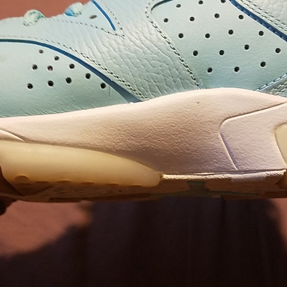 Shoes - Picture 7 of 7